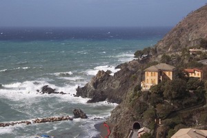 Xtrallusion offers characteristic Bed and Breakfast, B&B, Guest House, Hotel, Albergo and Country Lodge accommodation in Italy. Plus independent self-guided Walking, Adventure, Activity, Skiing and Paragliding Holiday itineraries on the Italian Rivieras, in the Italian Lakes, in the Italian Alps and in some of the most beautiful corners of Italy.